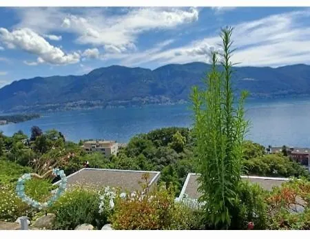 Daire Sollevante Mit Pool Und Fantastischem Seesicht