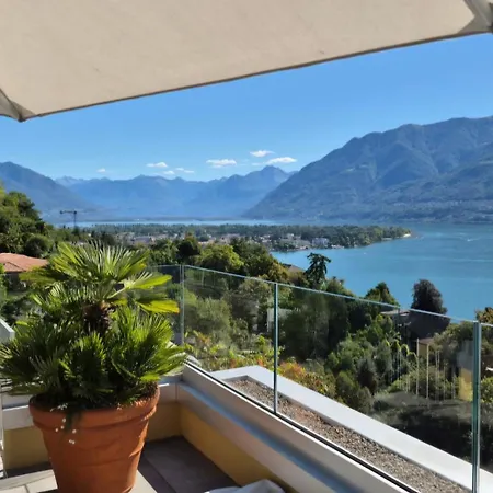 Sollevante Mit Pool Und Fantastischem Seesicht Apartment Ascona