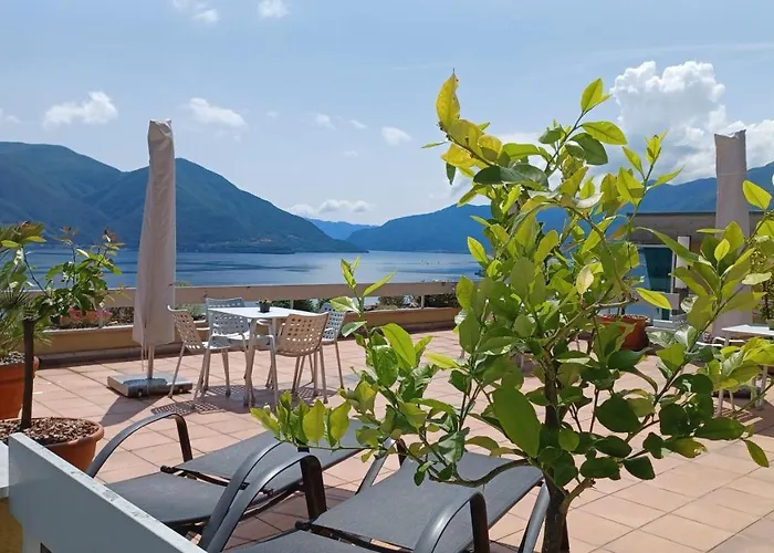 Sollevante Mit Pool Und Fantastischem Seesicht * 阿斯科纳