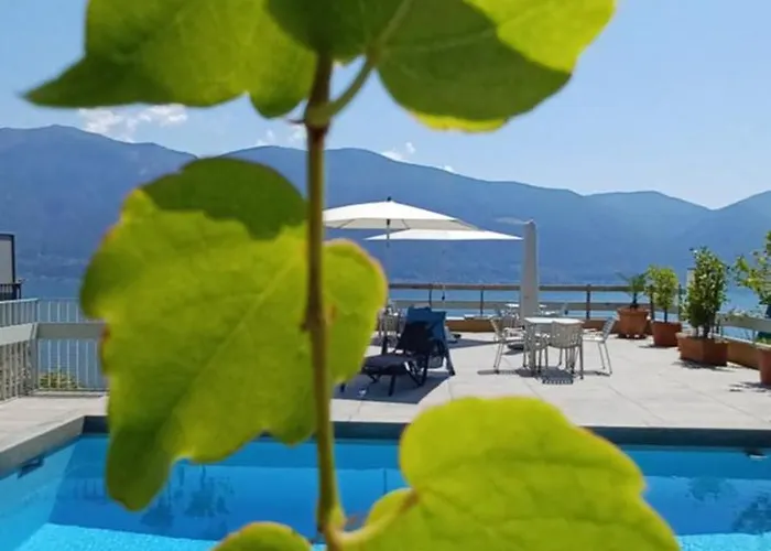 公寓 Sollevante Mit Pool Und Fantastischem Seesicht